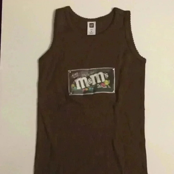 New Gap tank top with M&M patch and rhinestones.girls - Picture 1 of 4